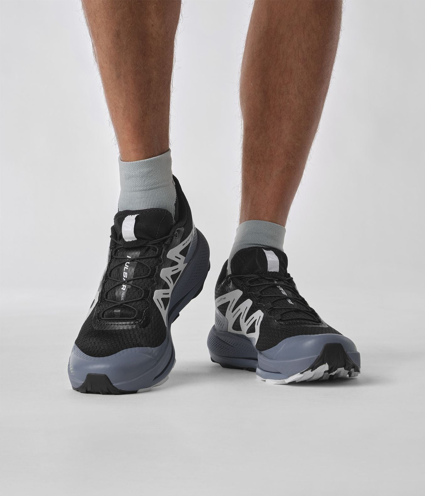 PULSAR TRAIL Running Shoes