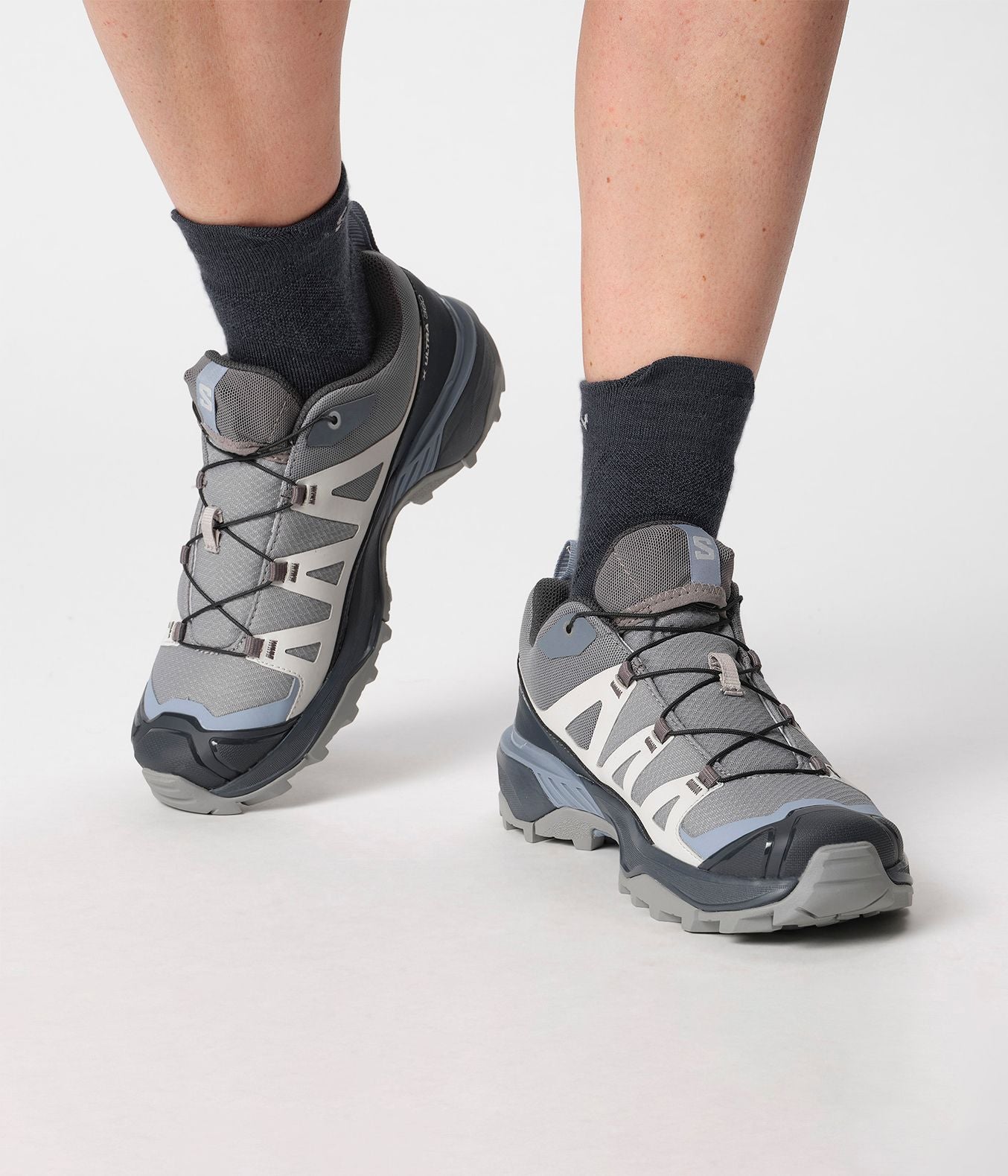 X ULTRA 360 Hiking Shoes