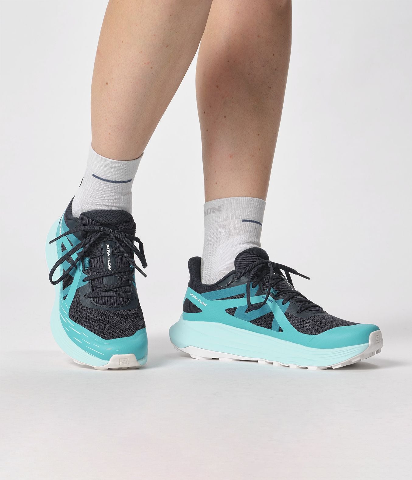 ULTRA FLOW Trail Running Shoes