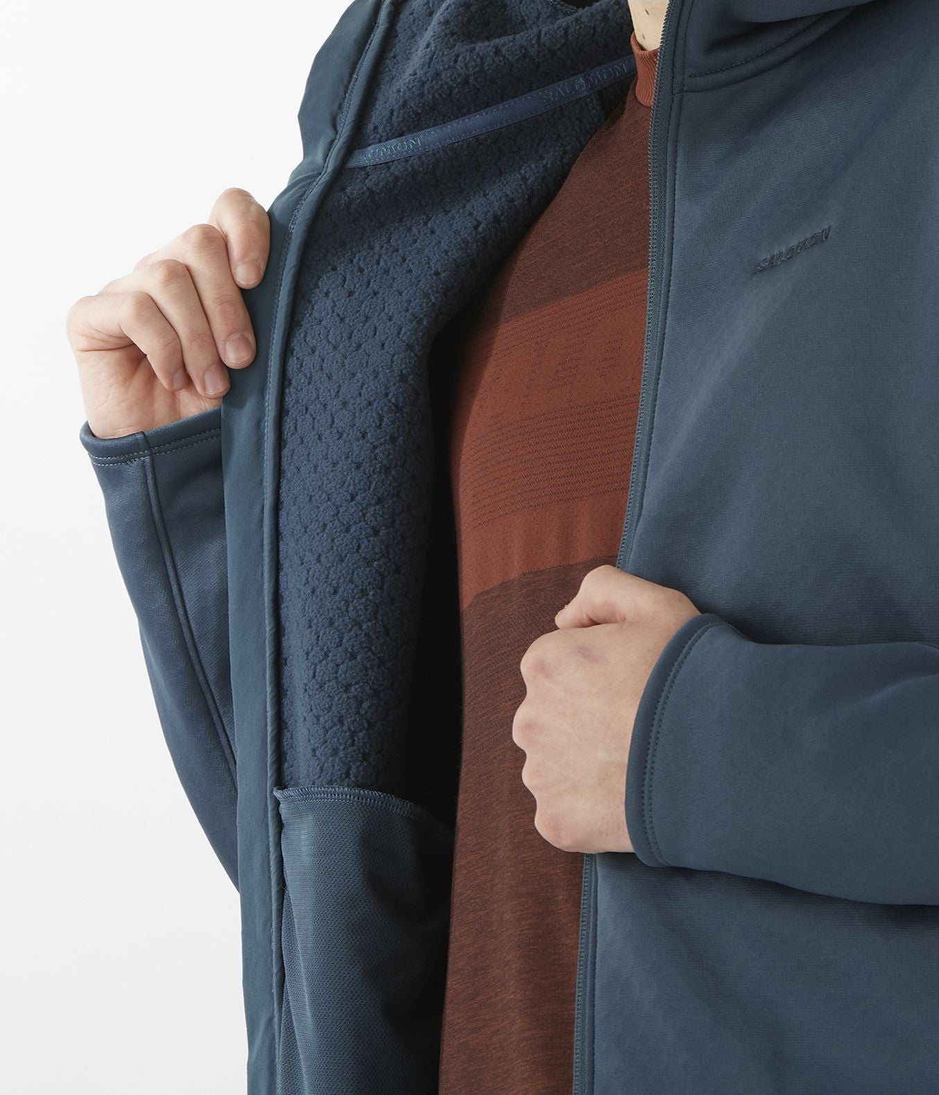 ESSENTIAL MIDFLEECE