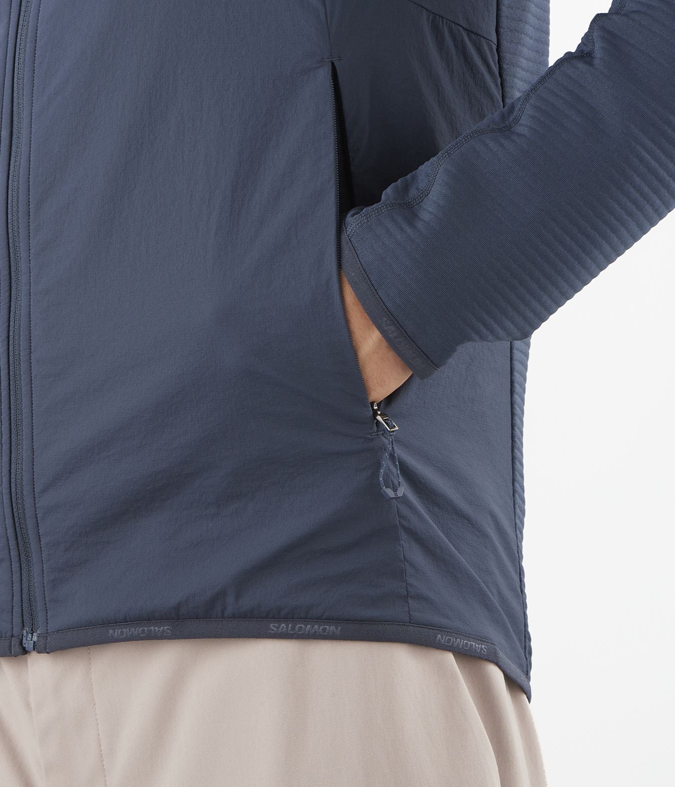 ESSENTIAL LIGHTWARM HYBRID